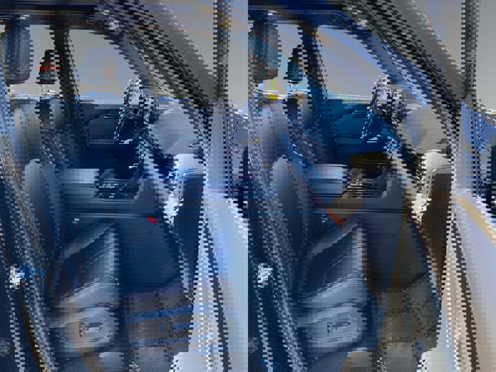 Used 2025 Honda Pilot TrailSport image 15