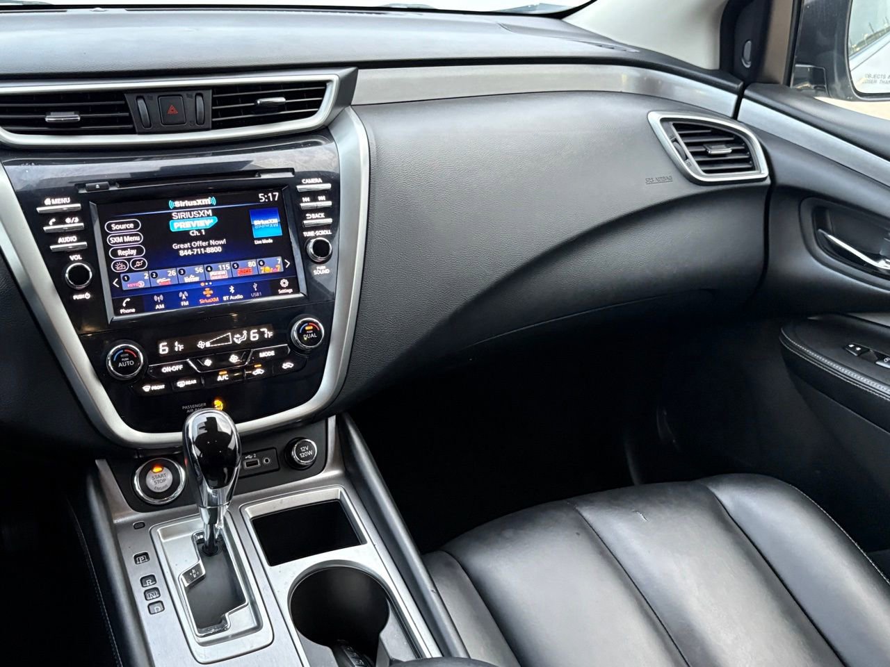 Used 2023 Nissan Murano SV image 17