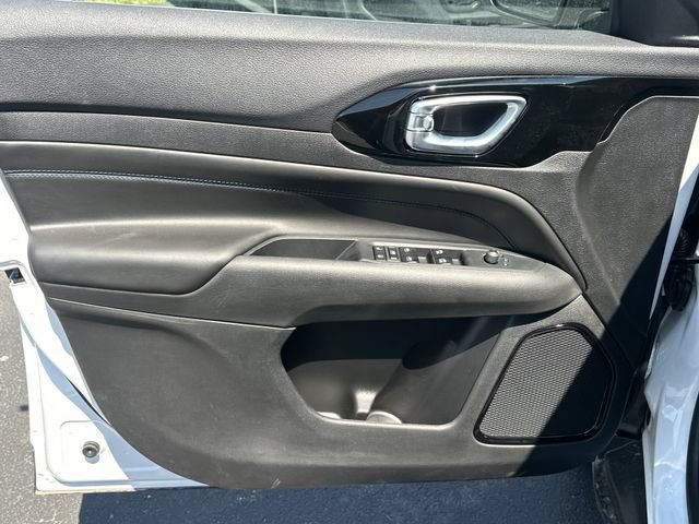 New 2026 Jeep Compass Latitude AWD/4WD image 10