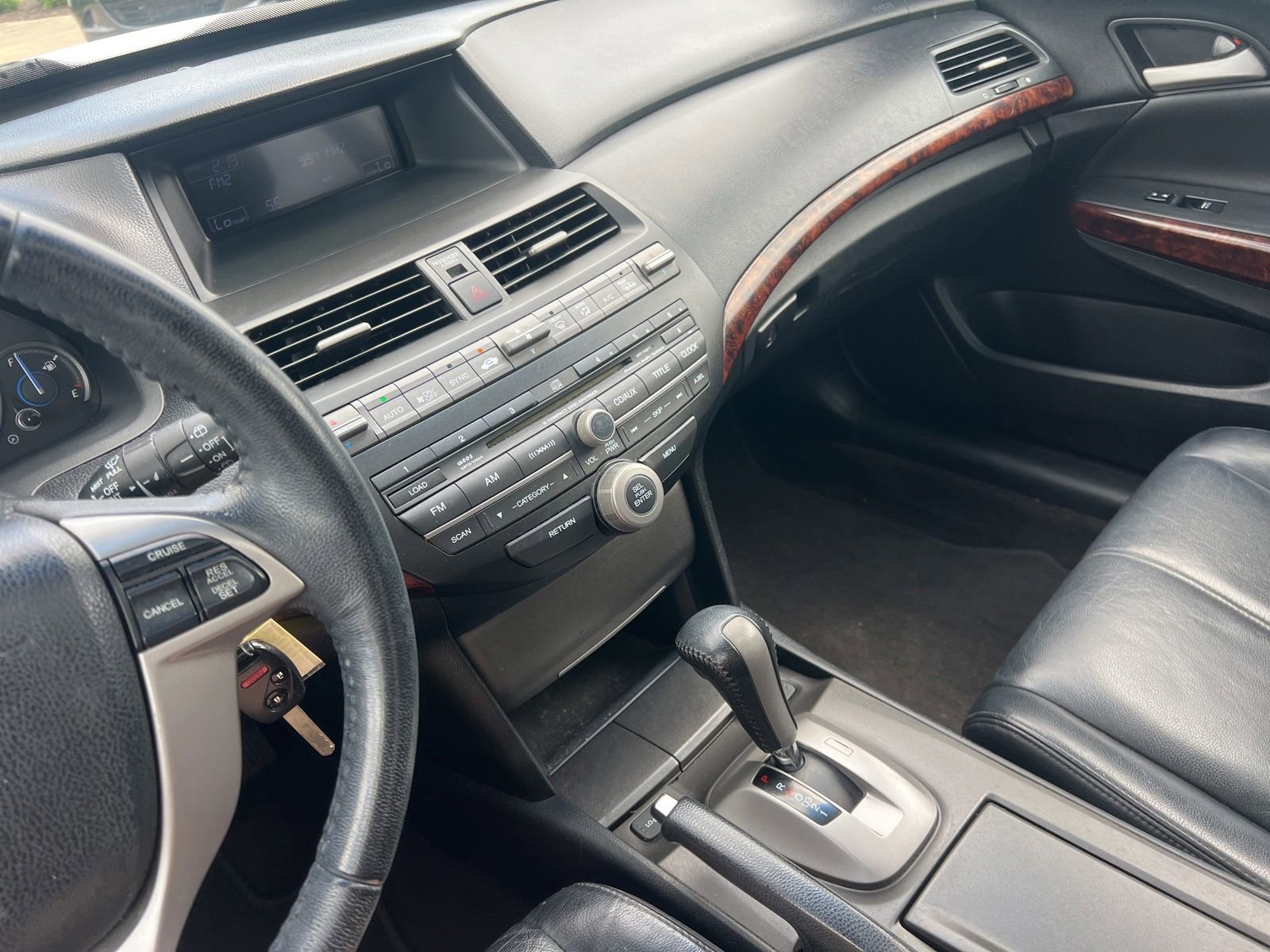 Used 2010 Honda Crosstour EX-L image 19