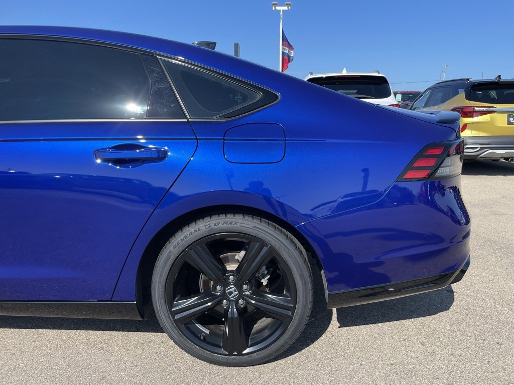 Used 2023 Honda Accord Sport image 37