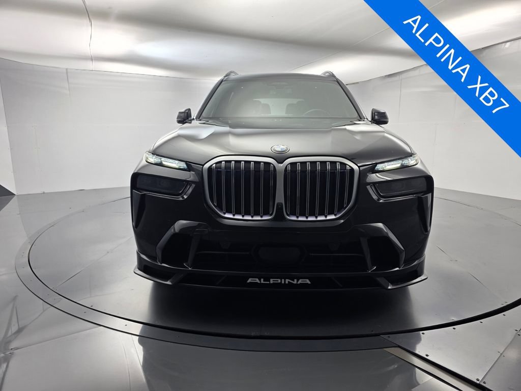 Used 2024 BMW ALPINA XB7 AWD/4WD image 2