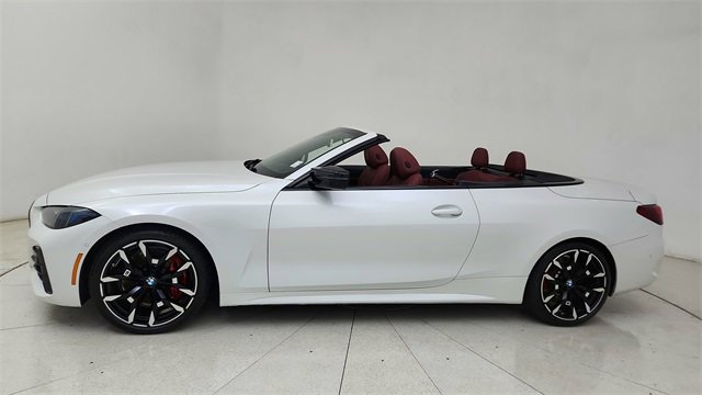 Used 2026 BMW M440i Convertible image 3