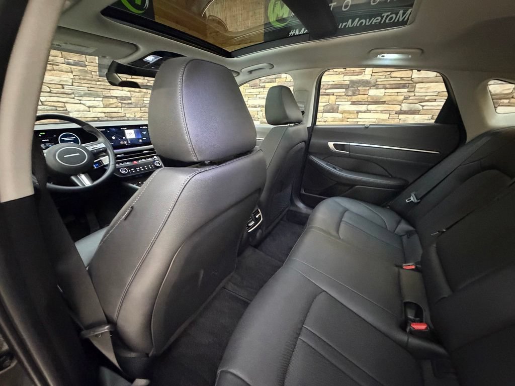 Used 2024 Hyundai Sonata Limited FWD image 43