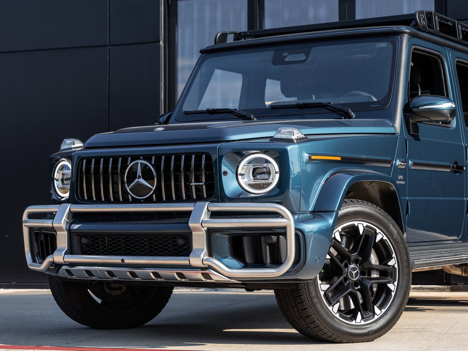 Used 2025 Mercedes-Benz G 63 AMG 4MATIC image 3