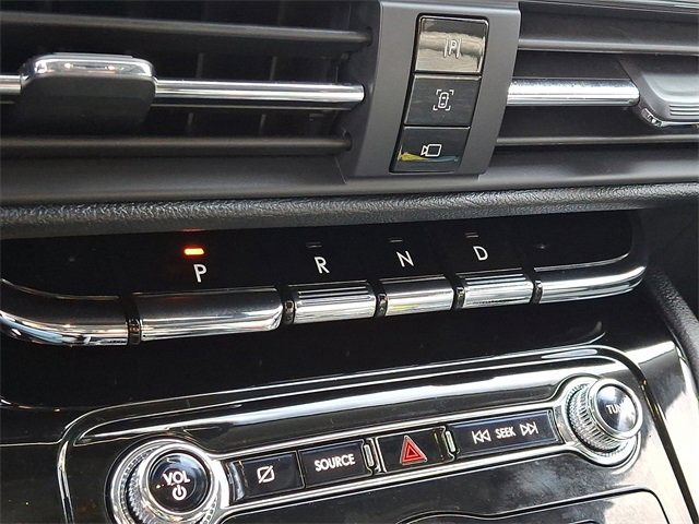 Used 2021 Lincoln Corsair AWD w/ Equipment Group 101A image 15