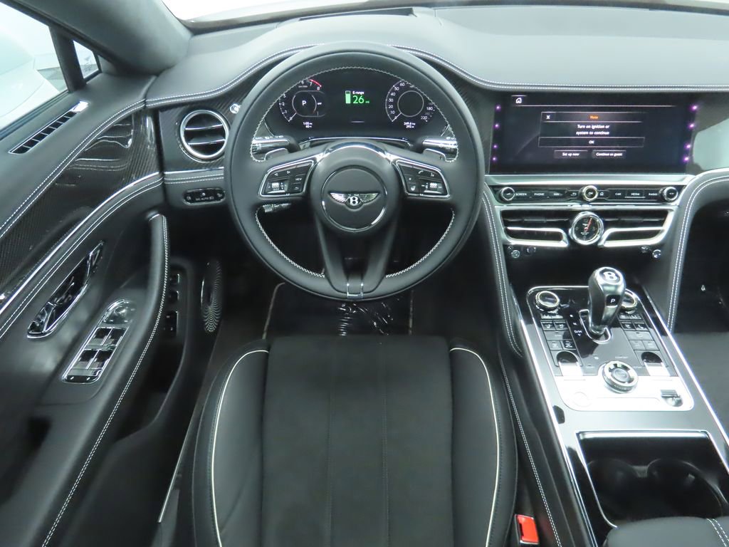 Used 2025 Bentley Flying Spur Plug-In Hybrid image 10