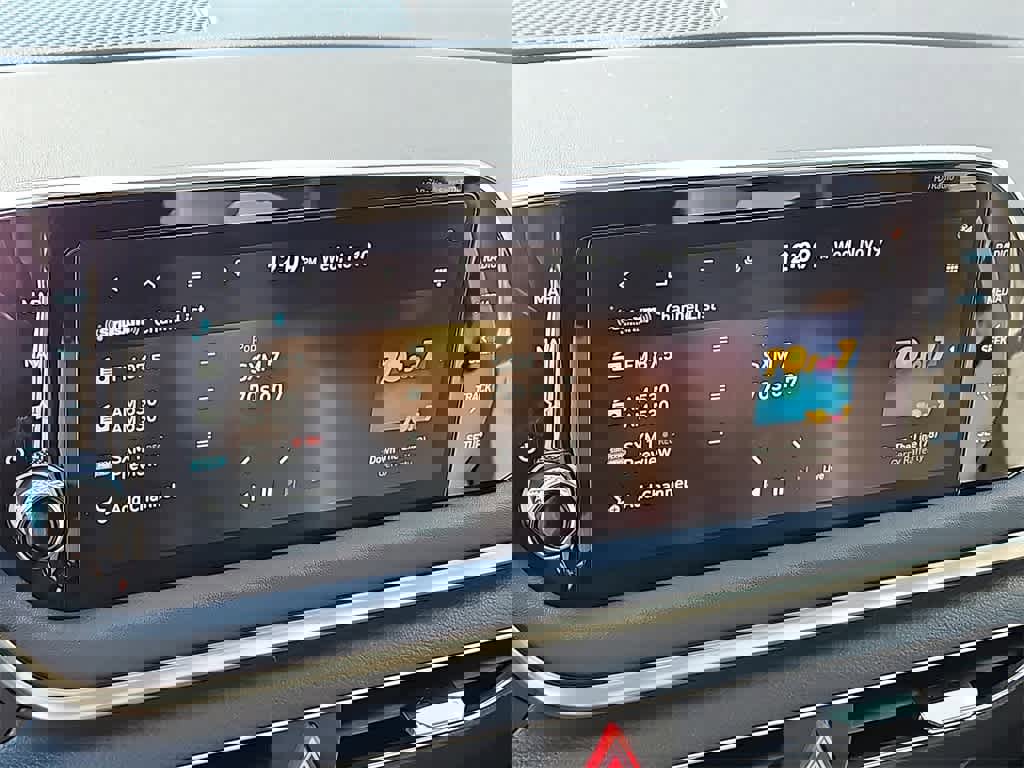 Used 2023 Hyundai Sonata SEL image 17