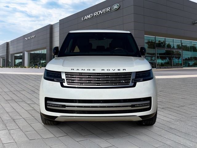 Used 2024 Land Rover Range Rover Autobiography AWD/4WD image 8