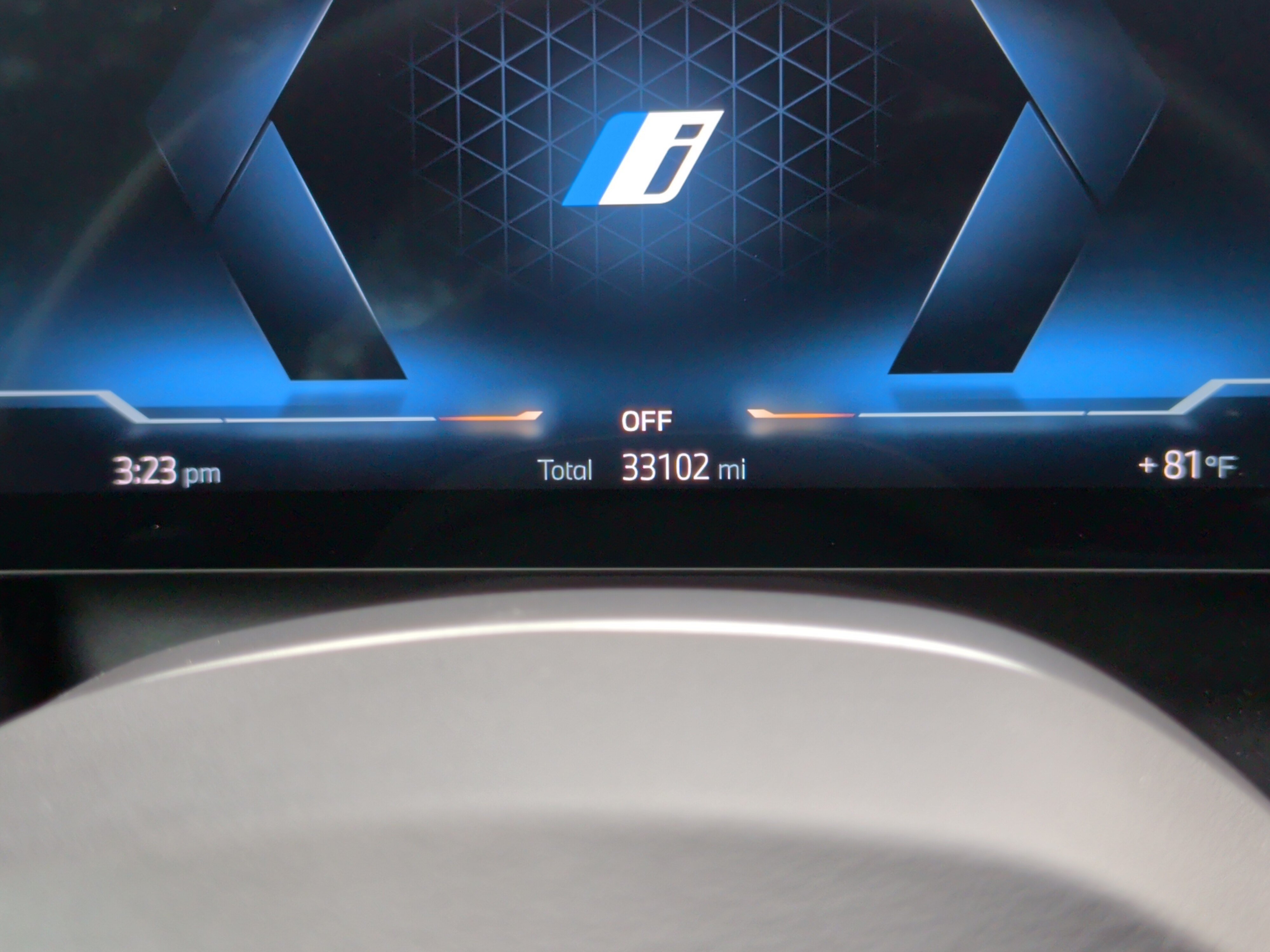 Used 2024 BMW i5 eDrive40i w/ M Sport Package RWD image 15