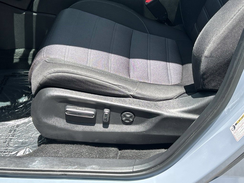 Used 2021 Honda CR-V EX image 16