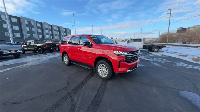 Used 2023 Chevrolet Tahoe LT w/ Luxury Package image 2