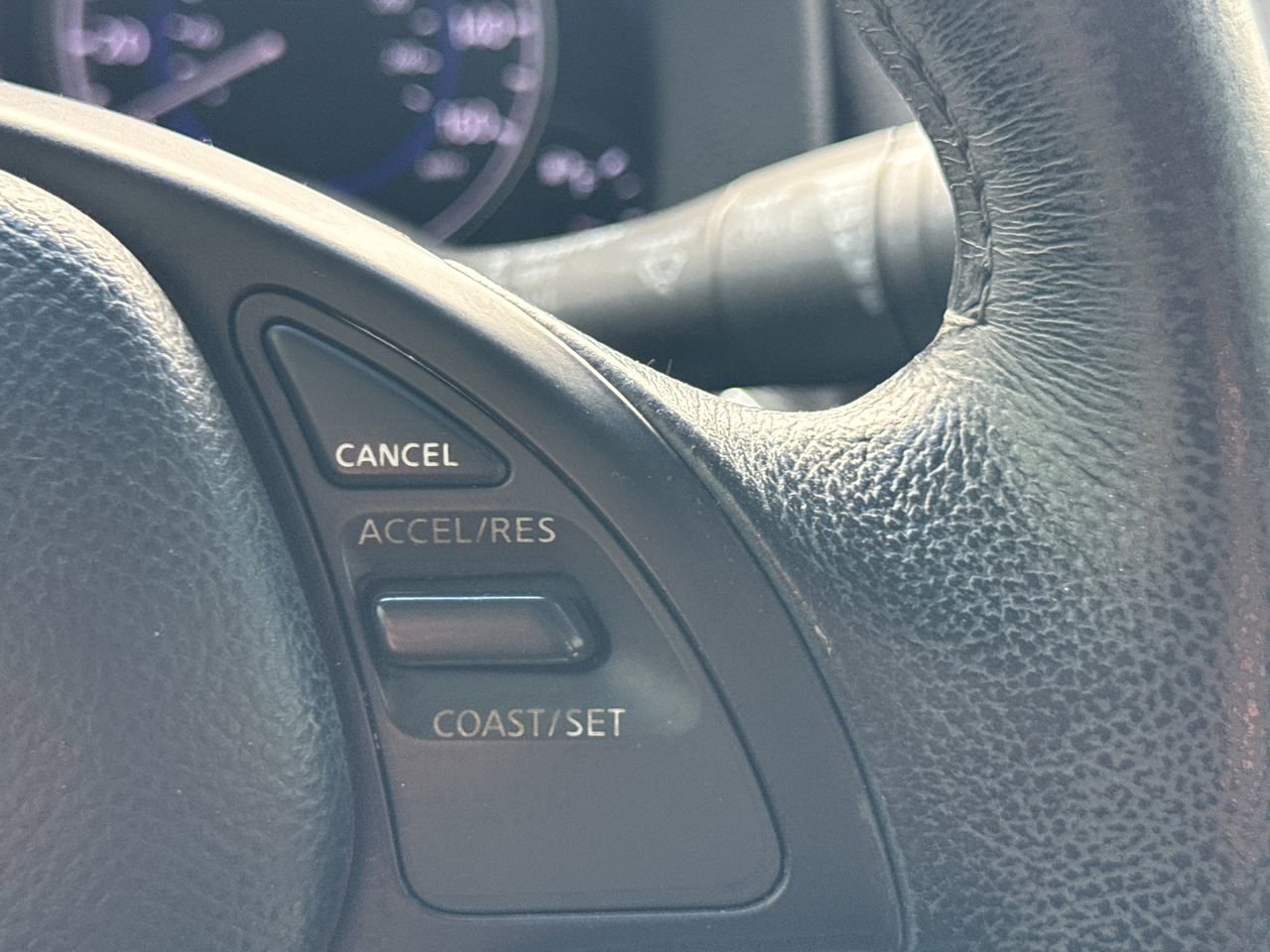 Used 2010 INFINITI G37 Sport w/ Navigation Pkg image 26