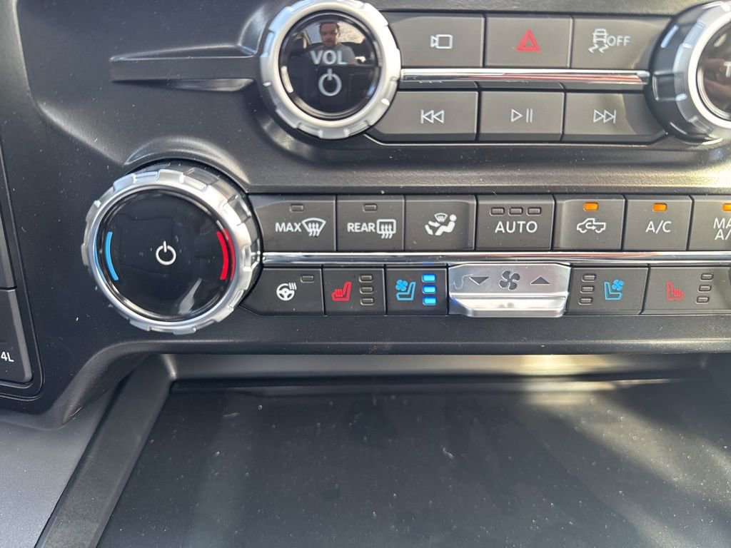 New 2025 Ford F250 Lariat w/ Lariat Ultimate Package image 35