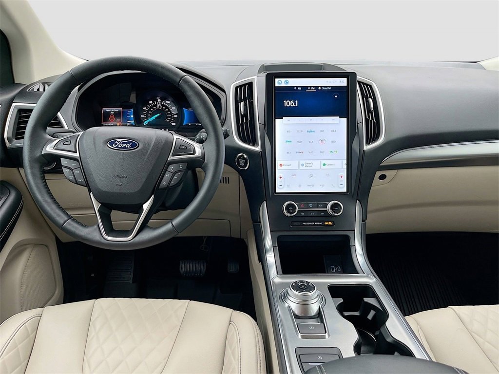 Used 2024 Ford Edge Titanium image 22