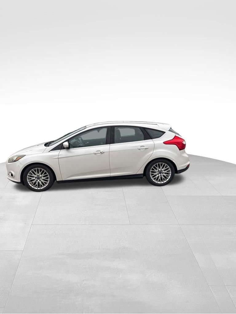 Used 2014 Ford Focus Titanium FWD image 17