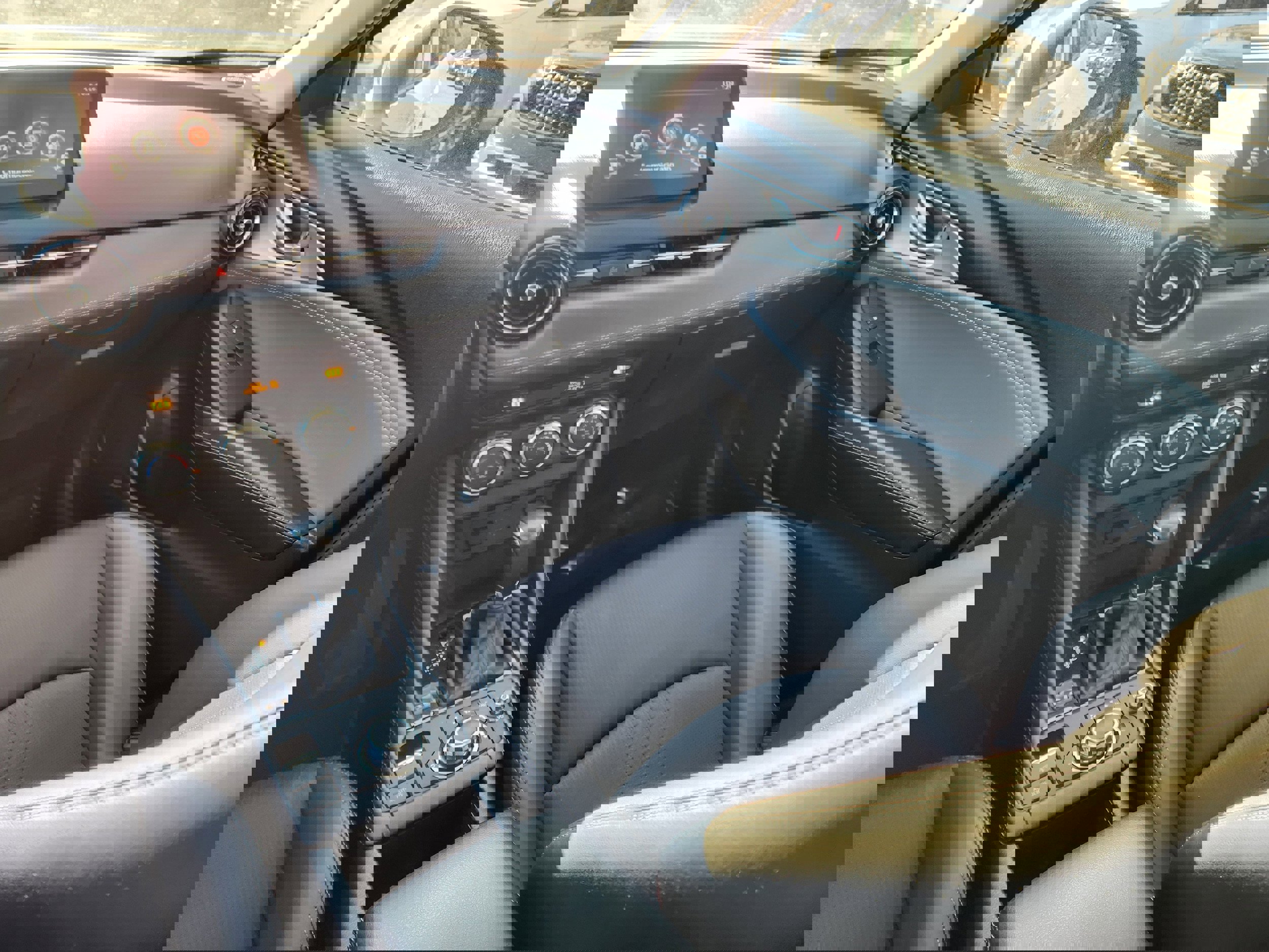 Used 2019 MAZDA CX-3 Touring w/ Preferred Equipment Package image 14