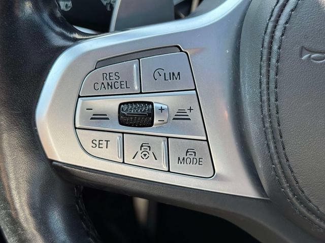 Used 2021 BMW 750i xDrive w/ M Sport Package AWD/4WD image 27