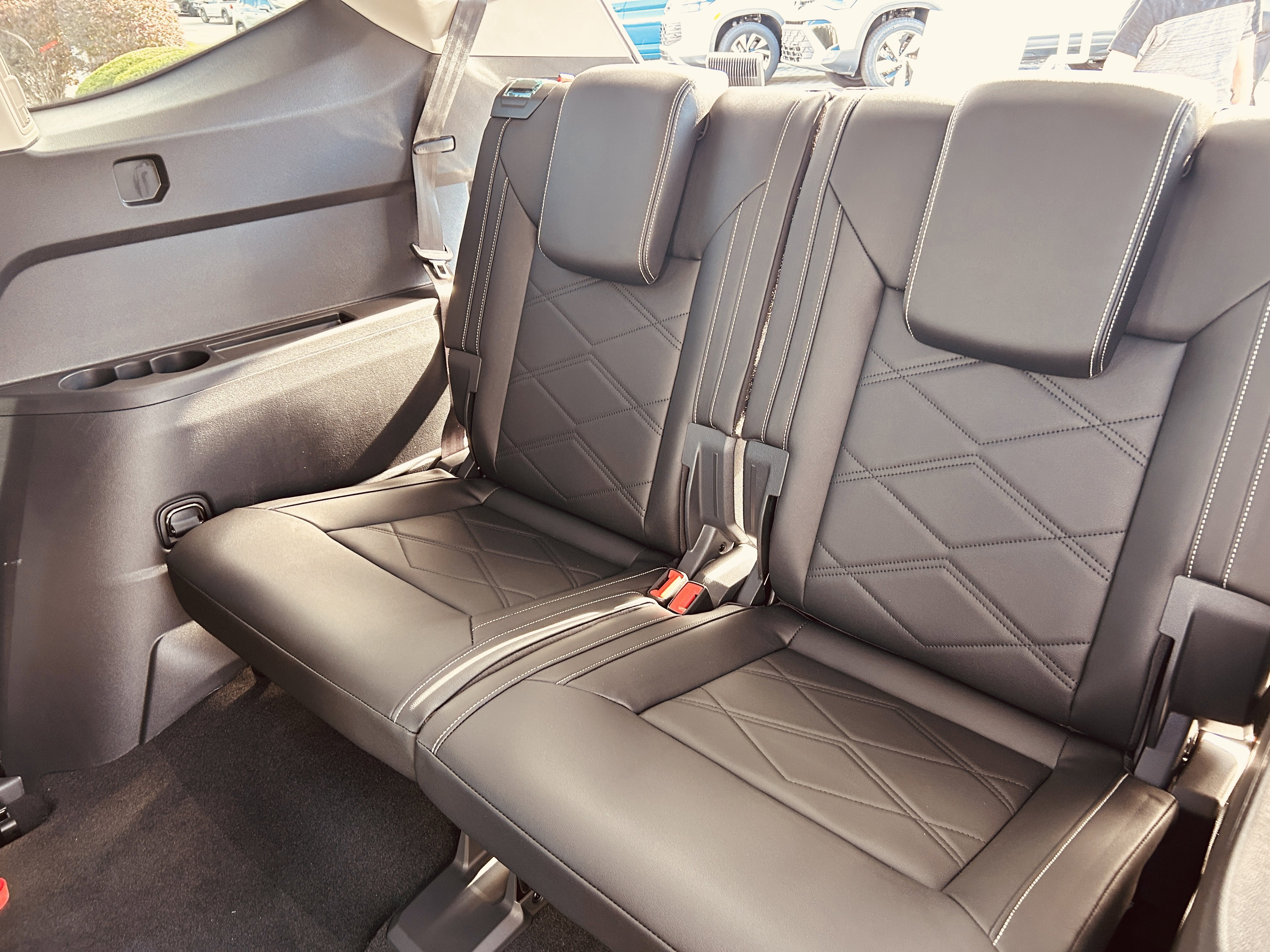 New 2026 Volkswagen Atlas SE image 24