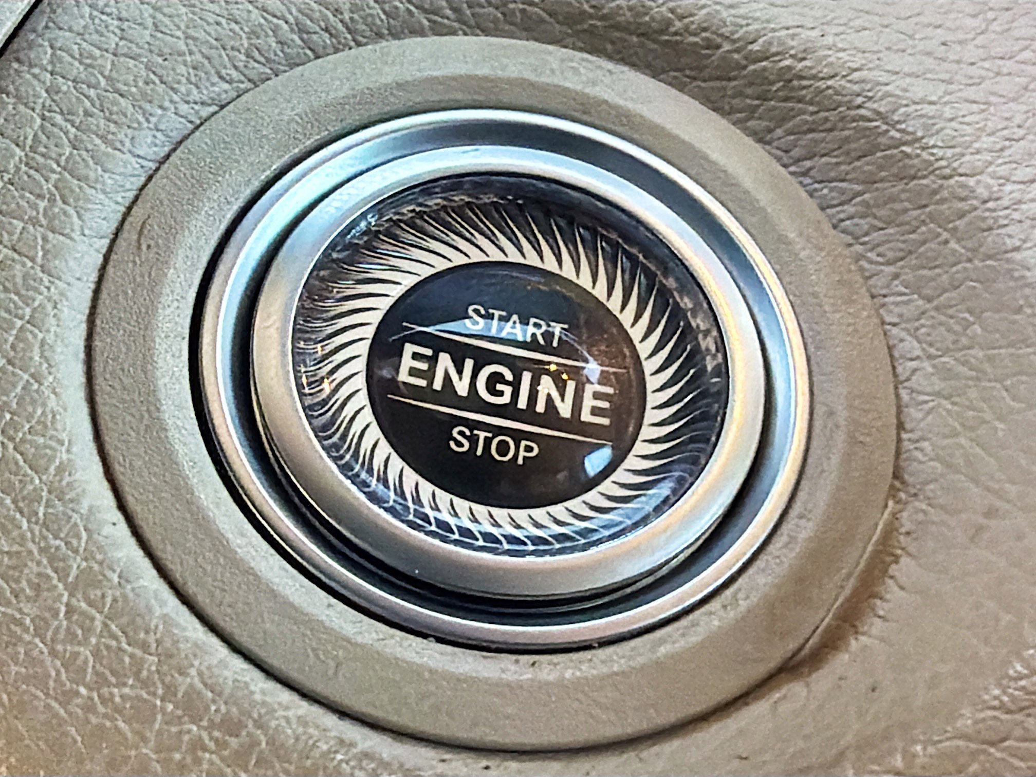 Used 2022 Mercedes-Benz GLC 300 image 36