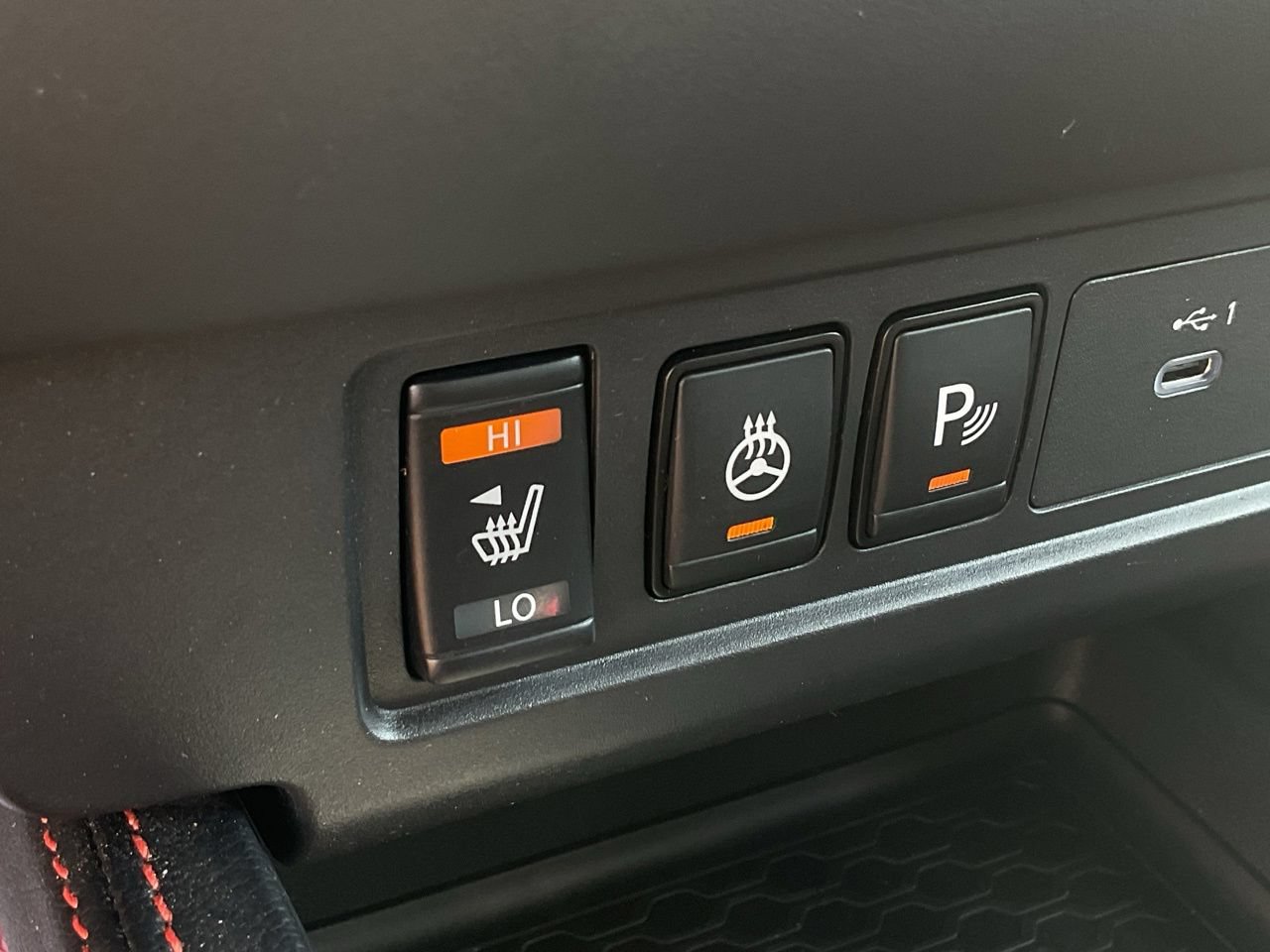 Certified 2023 Nissan Frontier PRO-4X w/ Pro Convenience Package AWD/4WD image 30