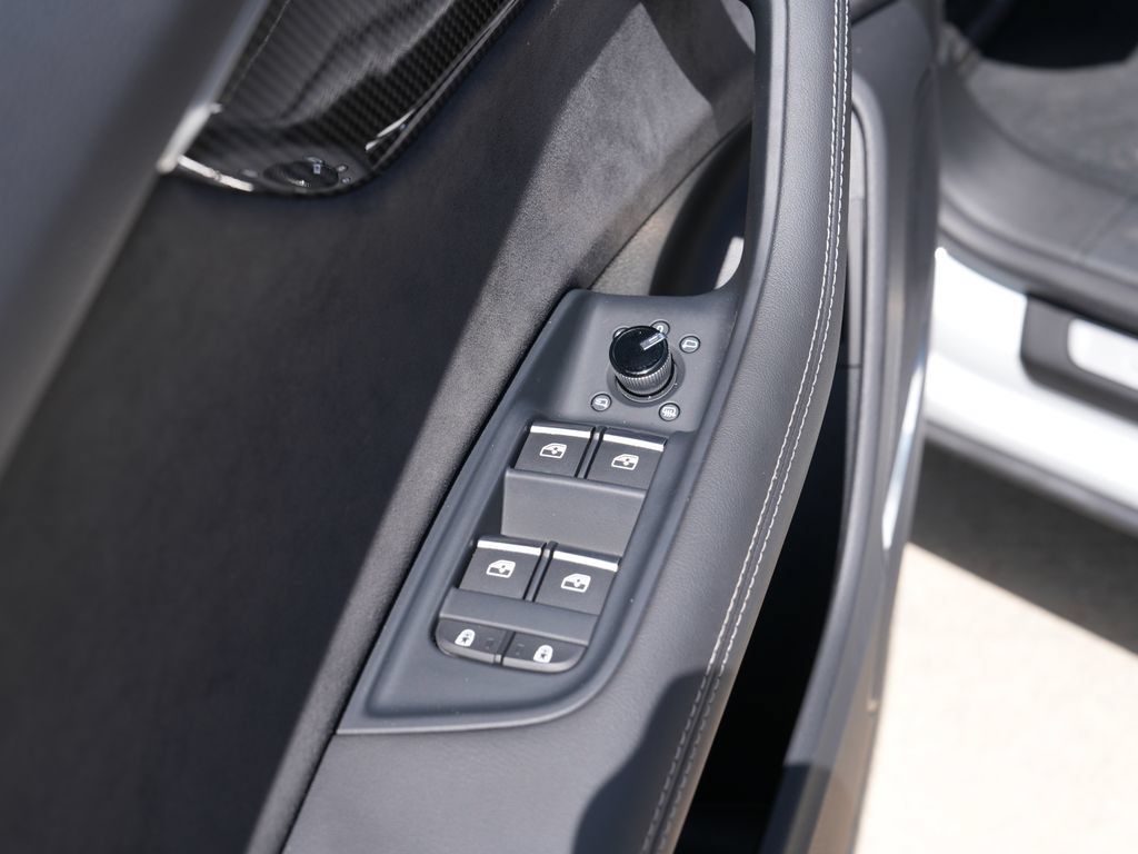 Used 2023 Audi SQ8 Prestige AWD/4WD image 25