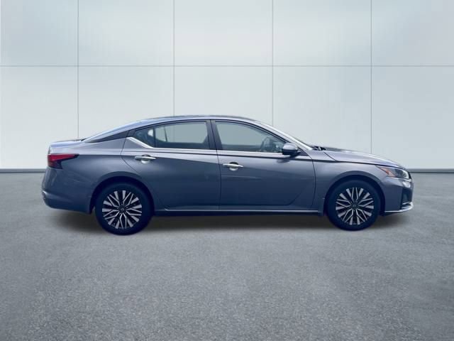 Certified 2023 Nissan Altima 2.5 SV image 18