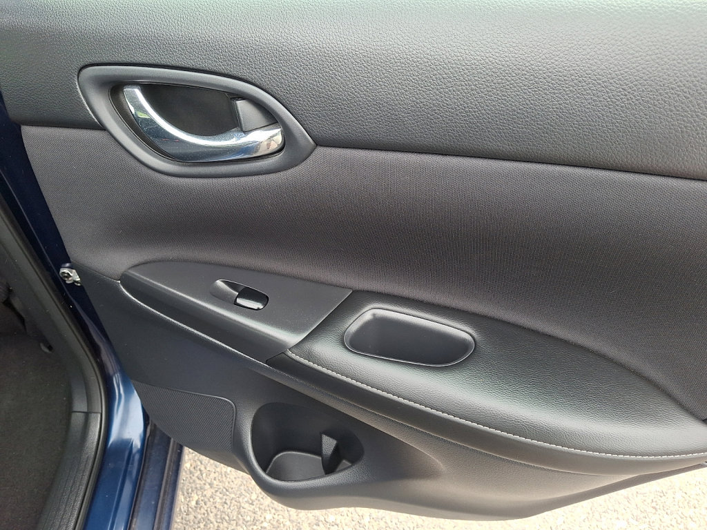 Used 2019 Nissan Sentra S FWD image 14