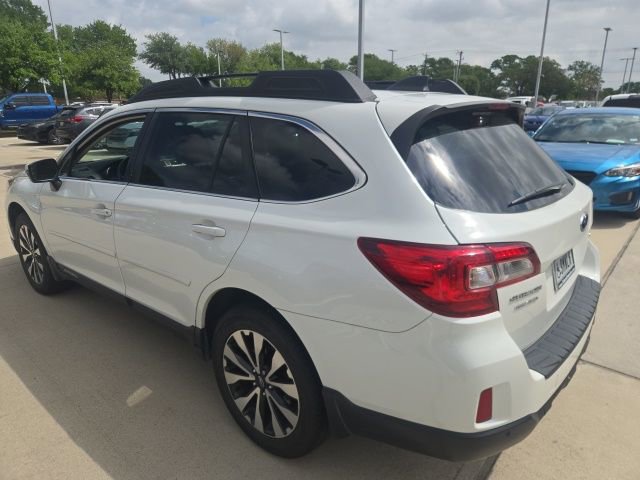 Used 2017 Subaru Outback 2.5i Limited image 4