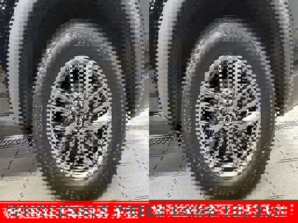 Used 2021 Nissan Rogue S image 10