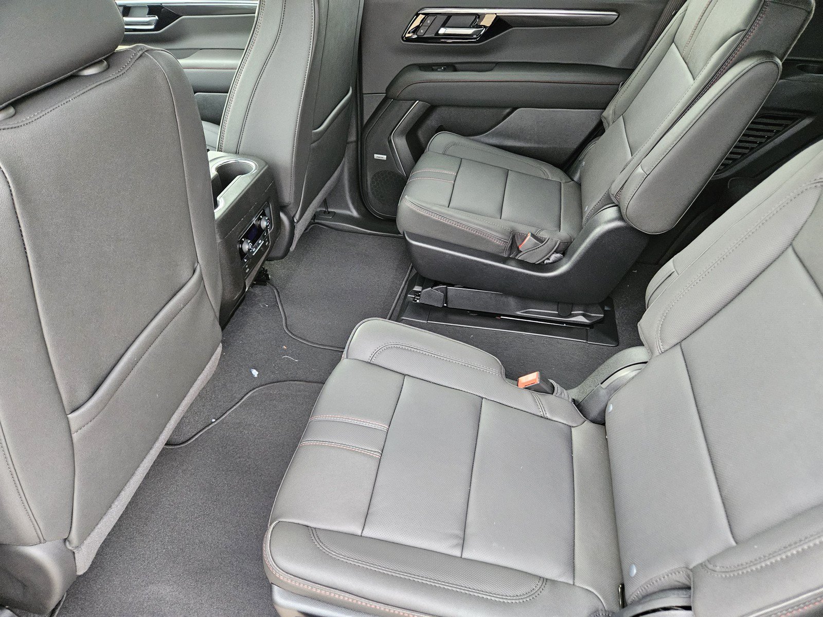 New 2026 Chevrolet Tahoe RST w/ Comfort Package AWD/4WD image 20