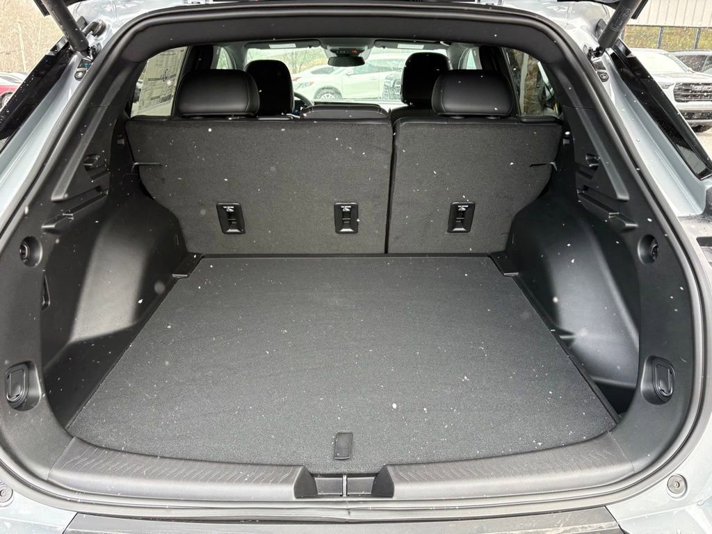 New 2026 Chevrolet Equinox EV LT image 11