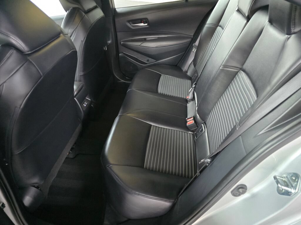 Used 2024 Toyota Corolla XSE FWD image 18