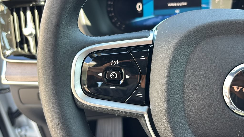 New 2026 Volvo XC90 T8 Ultra AWD/4WD image 16