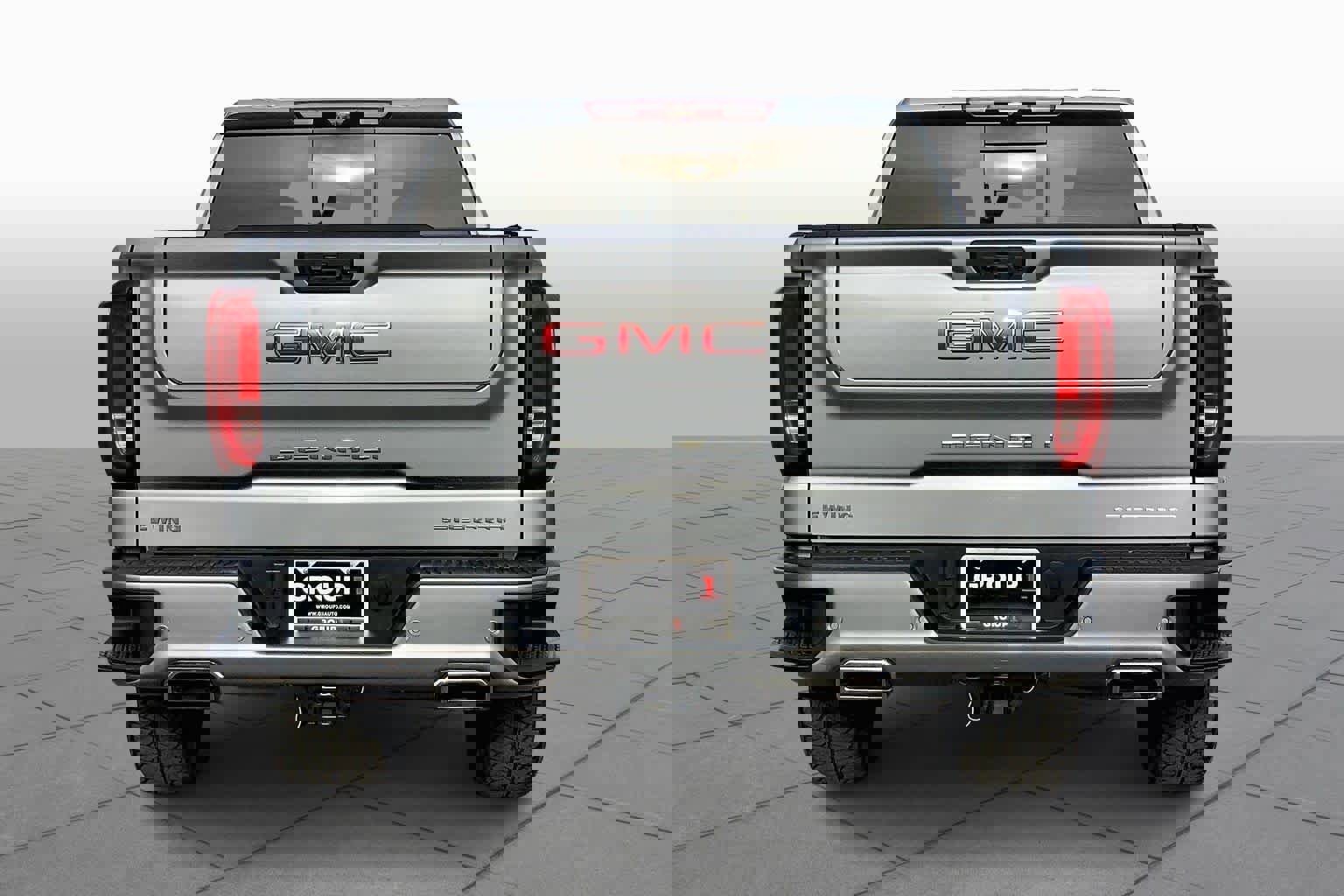 Used 2024 GMC Sierra 1500 Denali w/ Technology Package image 5