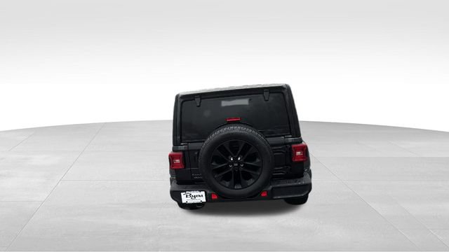 Used 2025 Jeep Wrangler Unlimited Sahara image 35