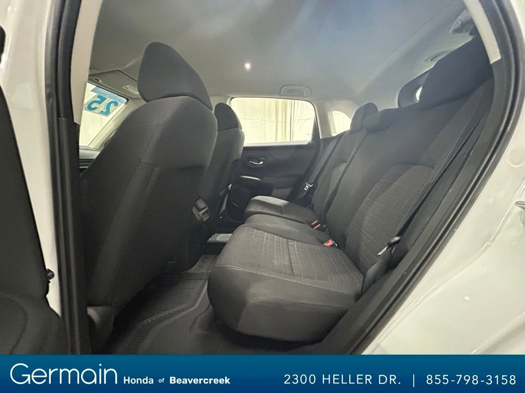 Certified 2025 Honda HR-V LX image 31