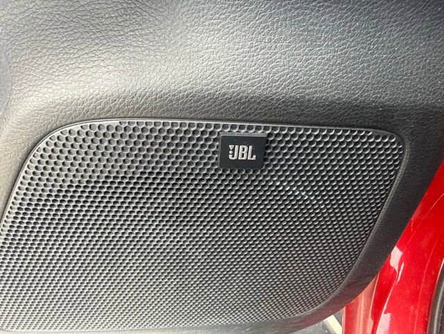 Used 2019 Toyota Tacoma Limited RWD image 15