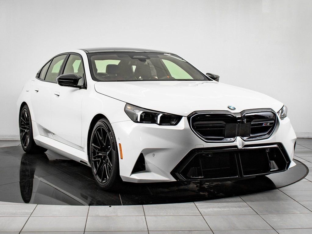 New 2026 BMW M5 w/ Executive Package image 5