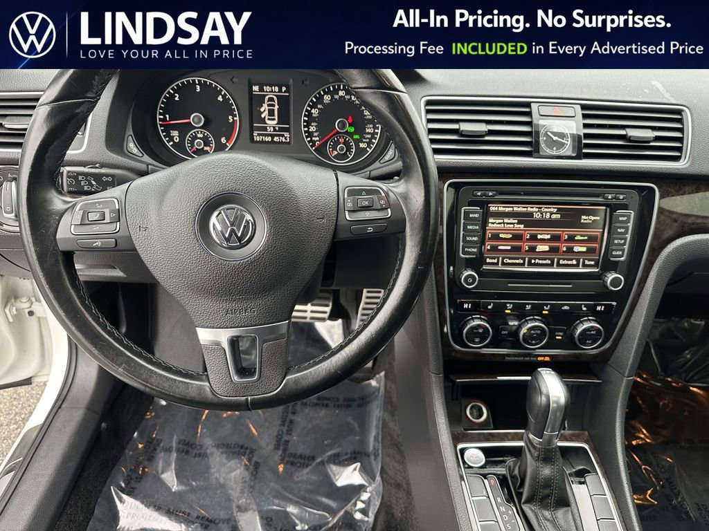 Used 2015 Volkswagen Passat TDI SEL Premium FWD image 10