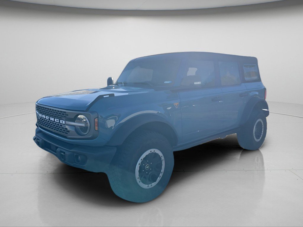 Used 2023 Ford Bronco Badlands AWD/4WD image 6