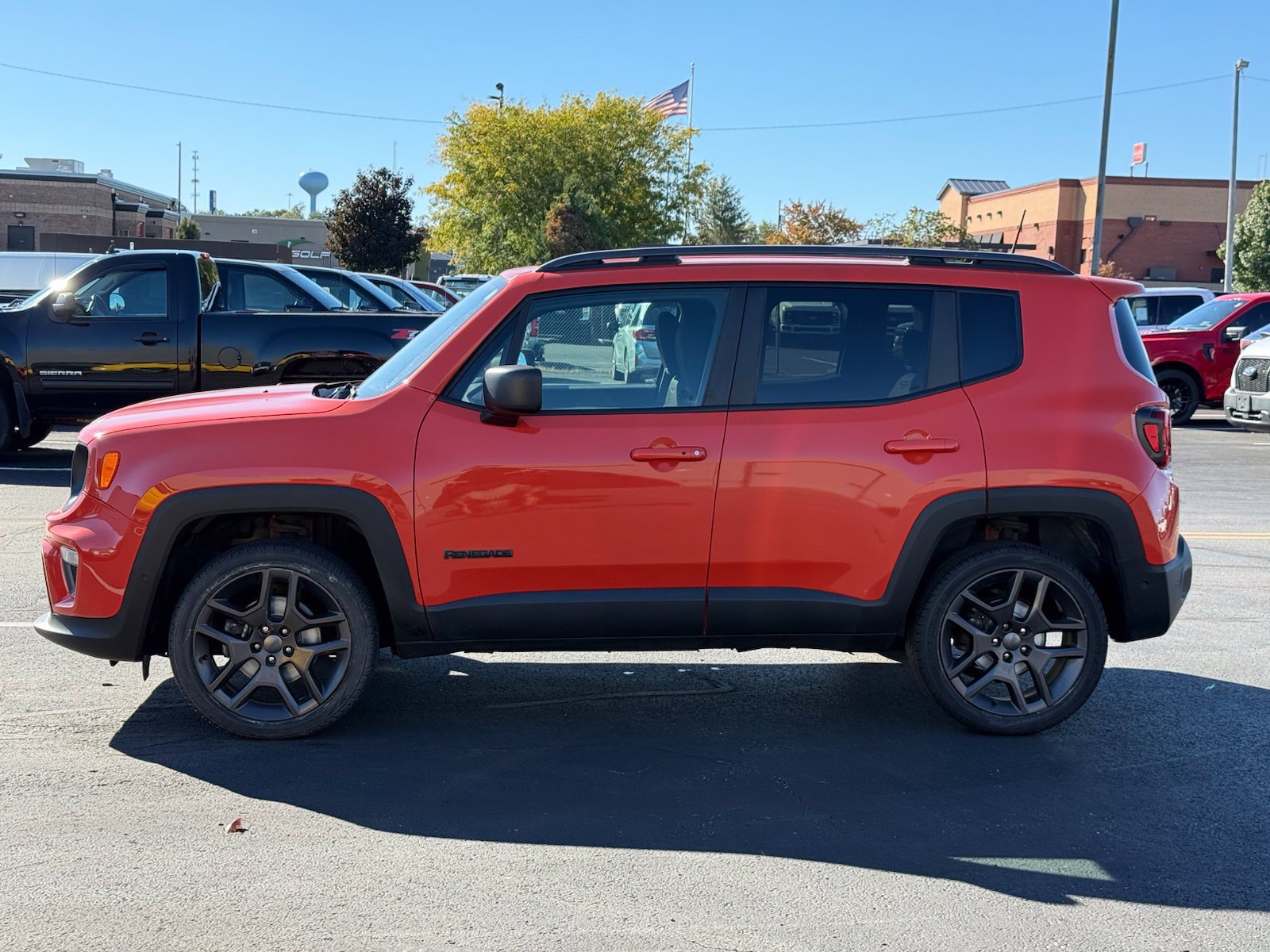 Used 2021 Jeep Renegade Latitude w/ Luxury Group II AWD/4WD image 7