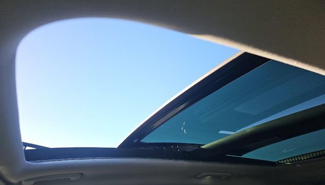 Certified 2025 Hyundai Tucson Limited image 7