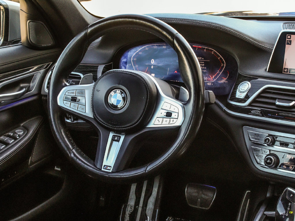 Used 2022 BMW 740i xDrive w/ M Sport Package AWD/4WD image 26