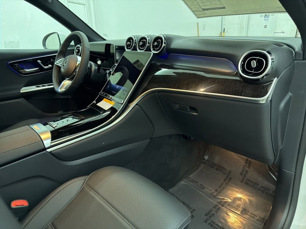 New 2026 Mercedes-Benz GLC 300 image 28