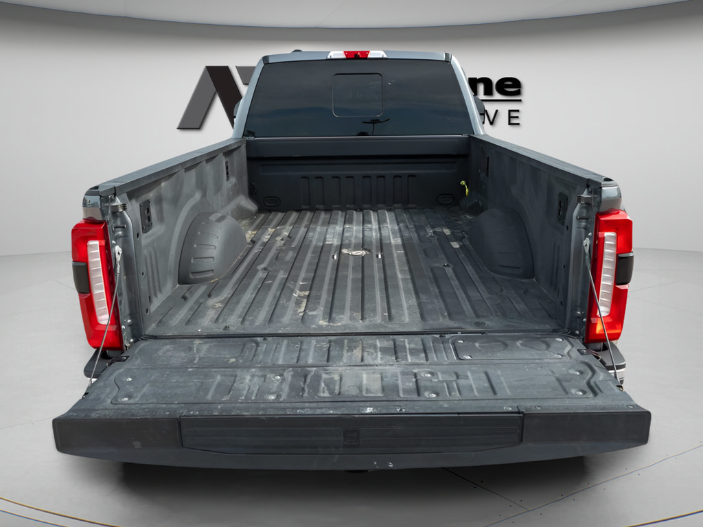 Used 2024 Ford F350 Lariat w/ Lariat Ultimate Package AWD/4WD image 10