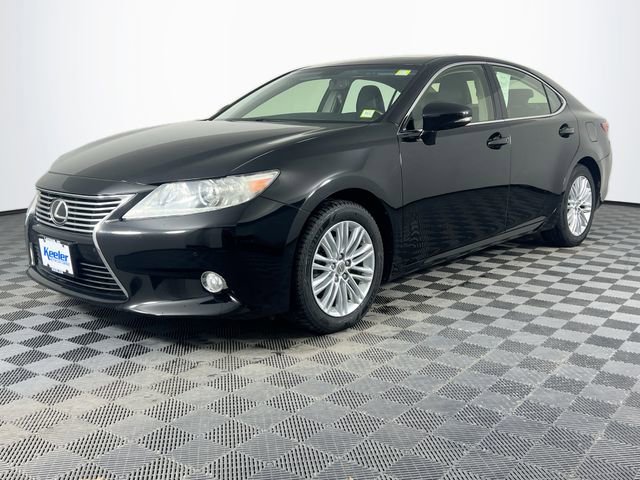 Used 2013 Lexus ES 350 w/ Luxury Pkg image 2
