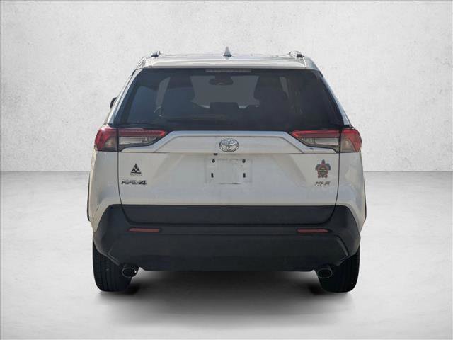 Used 2021 Toyota RAV4 XLE FWD image 6