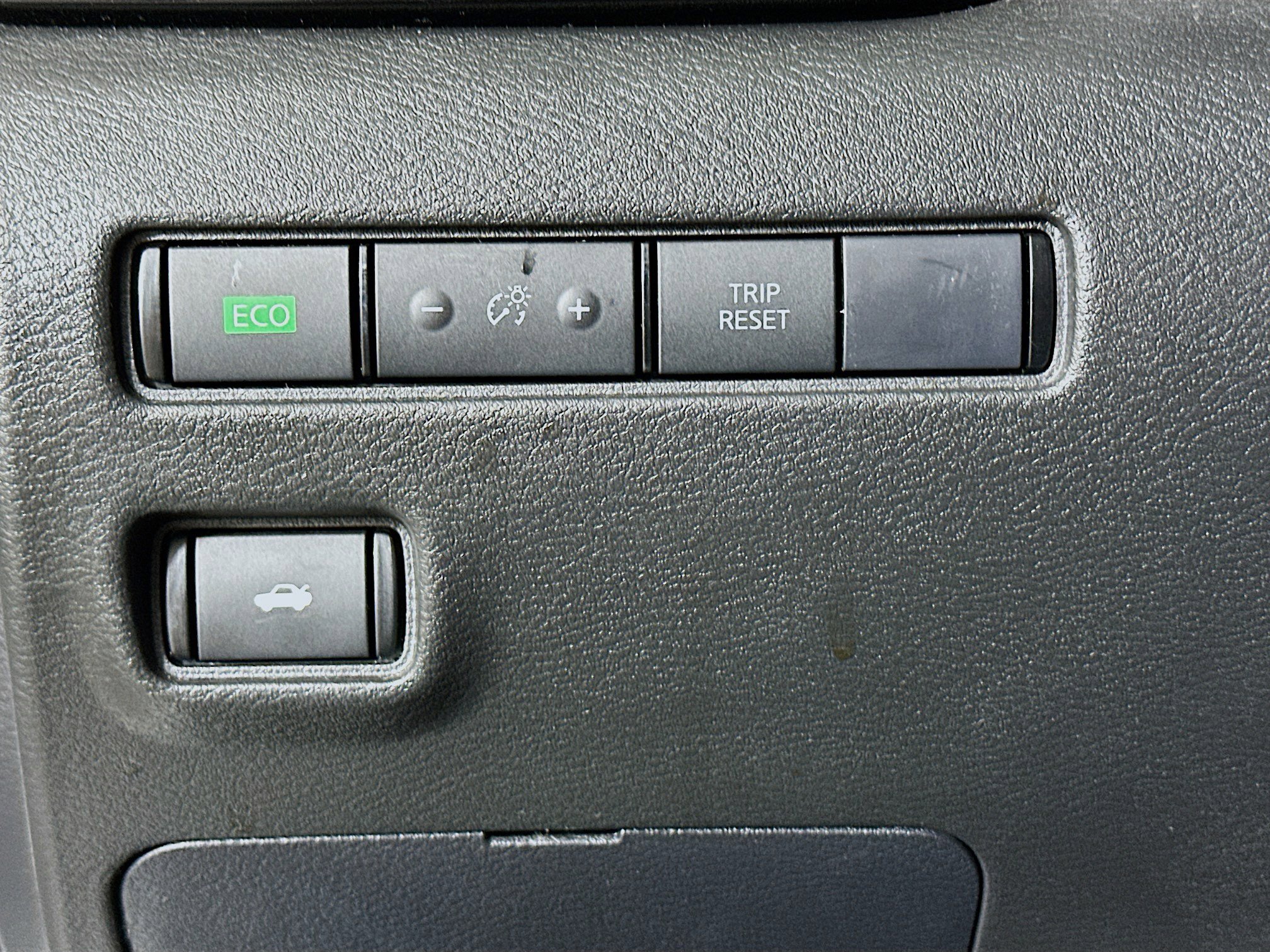 Used 2024 Nissan Sentra SV image 17