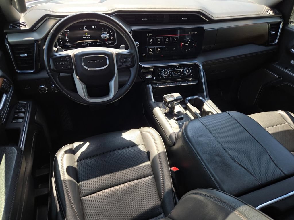 Used 2023 GMC Sierra 1500 Denali w/ Denali Reserve Package RWD image 17
